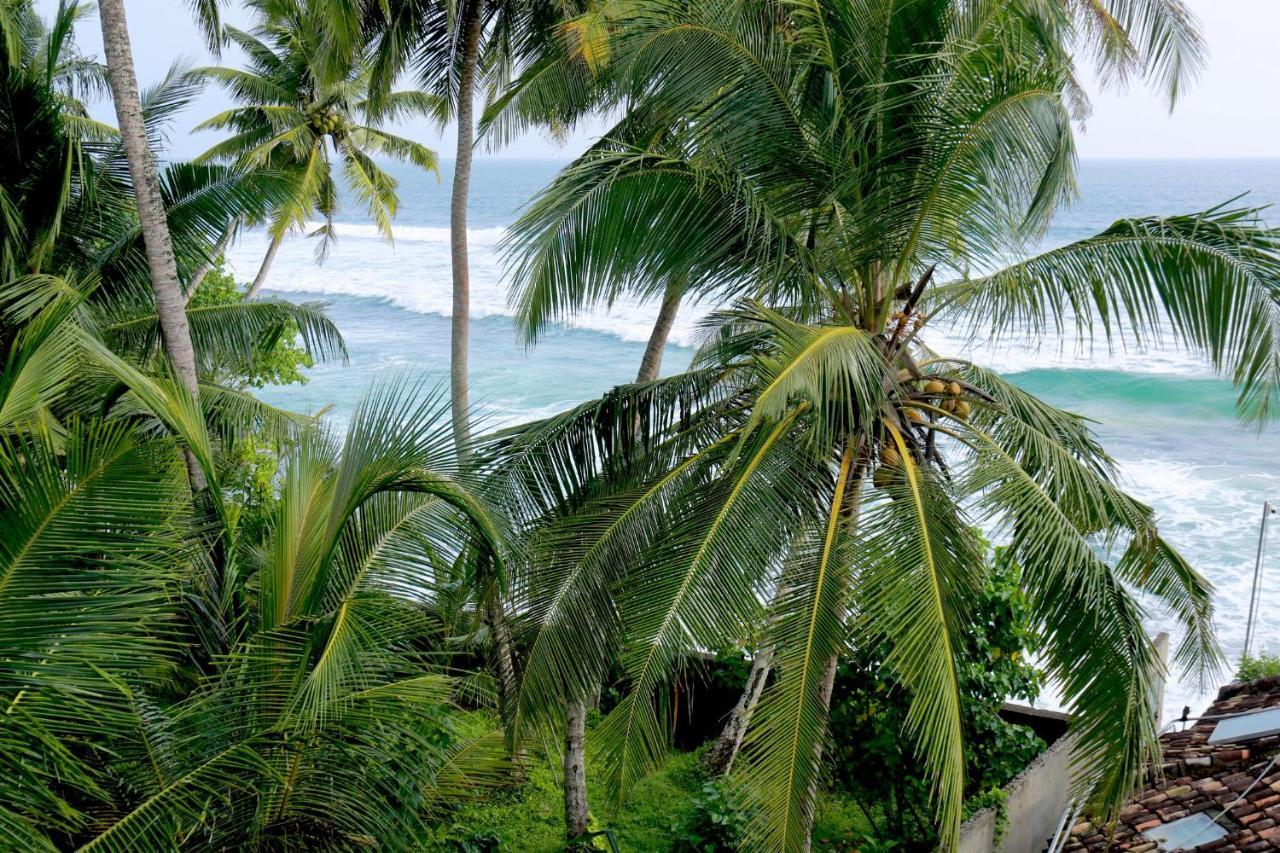 Jayaa Beach Талпе Экстерьер фото